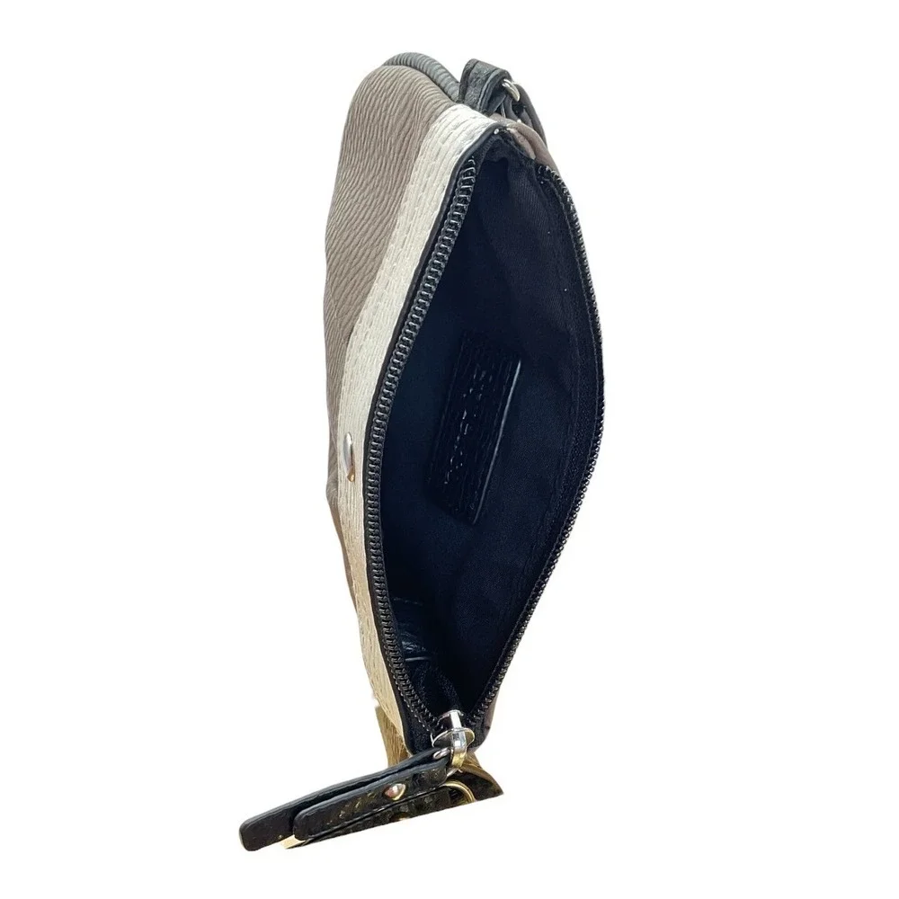 Style & Co Womens Pebbled Faux Leather Wristlet‎ Clutch Tan Cream Black New